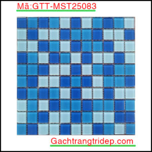 Gach-mosaic-thuy-tinh-chip-25x25x4mm-3-mau-hon-hop-GTT-MST25083
